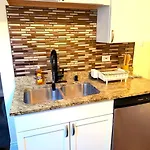 Fully Equipped Cozy 4/5 Br