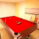 Fully Equipped Cozy 4/5 Br Apartment Chicago