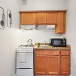 1Br Stylish & Modern Chicago Apartment - Kenwood 508
