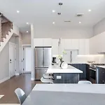New Construction Building In River North Holiday home