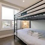 Holiday home Breathtaking Downtown Penthouse A - Sleeps 11 *
