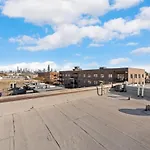 Amazing 4Br 4Ba Oasis W Rooftop & Stunning Design