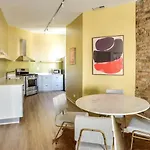 Holiday home Beautifully Remodeled Flat Downtown #3n *