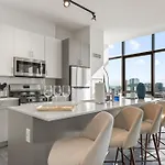 Fulbrix Bright Designer With West Loop Views * Chicago