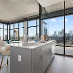 Apartment Fulbrix Bright Designer With West Loop Views Chicago