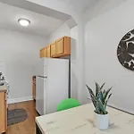 Apartment Unit Cozy & Convenient - Bstone 226 Rep Chicago