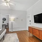 Modern And Minimalist Studio Apartment - Bstone 105 And 108 Rep