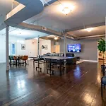 Bright South Loop 3Br Escape With Pingpong Table And Optional Parking Minutes To Art Institute, Grant Park & Mccormick Place Events