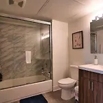 Apartment South Loop 2br Getaway With Smart Tvs & Optional Parking Near Mccormick Place, Museum Campus & Downtown Chicago
