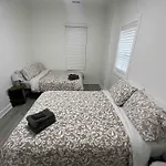 Lovely 3-Bedroom Apartment In Bronzeville