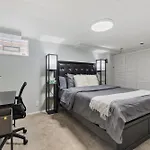 Luxury Chicago Suite