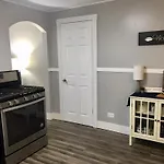 Lakeview 3Br Walk To Wrigley, Lake, Dining & Train
