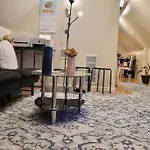 Entire 1 Bedroom Top Floor Rental Unit With Patio