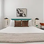 2Br Stylish Apartment In Hyde Park - Shoreland 1320
