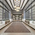 Prime & Fully Furnished Studio Apartment - Windermere 609