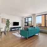 Spacious & Modern 2Br Apartment - Algonquin 06-008E