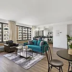 Spacious & Modern 2Br Apartment - Algonquin 06-008E