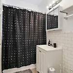 Sleek 1-bedroom In - East Park Tower 0610 Rep Chicago