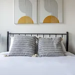 River North 1Br W Terrace Grills Yoga Studio Chi-1032