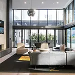 Loop Studio W Gym Wd Nr El Millennium Park Chi-466