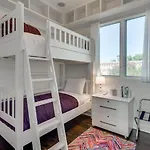 Upscale Penthouse Private Balcony