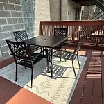 Modern Wrigley Oasis With Parking!