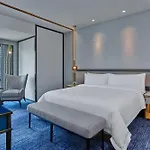 The St. Regis 5*