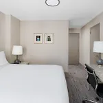 Express - Magnificent Mile By Ihg 3*