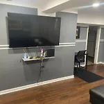 Granville Apartment *