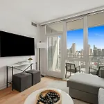 Level River North 4* Chicago