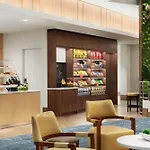Hotel Doubletree By Hilton Magnificent Mile 4*