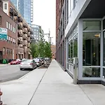 River West 2Br W Rooftop Nr L Blue Line Chi-969