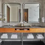 Viceroy 5* Chicago