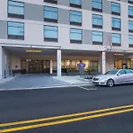 Hampton Inn Chicago North-Loyola Station, Il