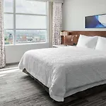 Hilton Garden Mccormick Place 3*