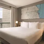 Hilton Magnificent Mile Hotel