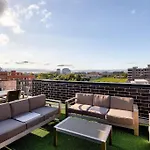 Holiday home 2 Newly Built Luxury With Private Roofdeck *