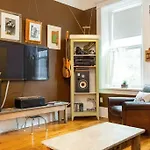 Iklektik House // Bluejay * Chicago