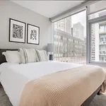 Streeterville 2br W Lounge Pool Nr Riverwalk Chi-1003 *