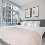 Streeterville 2br W Lounge Pool Nr Riverwalk Chi-1003 * Chicago