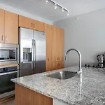 Apartment Streeterville 2br W Lounge Pool Nr Riverwalk Chi-1003