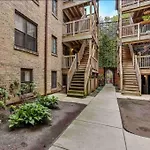 Apartment By The Lake