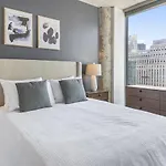 Landing Modern Apartment With Amazing Amenities