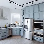 The Brown House - A Luxurious Uchicago Campus Apartment Chicago