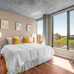 3Br Elegant Glass Penthouse Pool With Deck & Gym