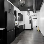 Holiday home The Black And White
