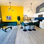 Spacious 5Br Luxury Suite Perfect For Groups With Gym Access And Optional Parking Near Mccormick Place, Grant Park And Soldier Field