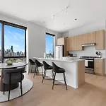 Foundry Unmatched Skyline Views At Lincoln Park