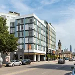 Flexhome River West Luxury 1Br N6 With Gym And Rooftop