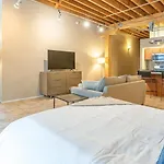 Landing - Modern Apartment With Amazing Amenities
